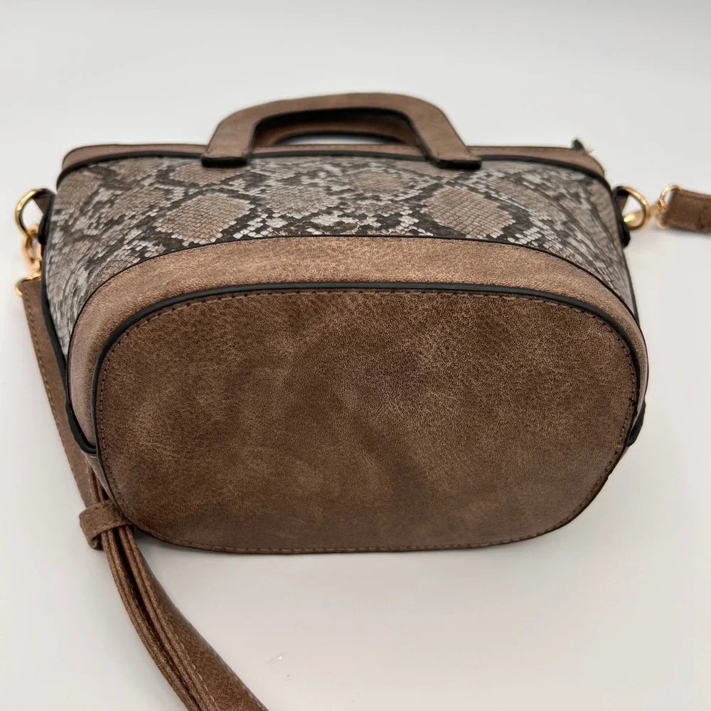 Snakeskin‎ Print Crossbody Bucket Handbag Statement Bag